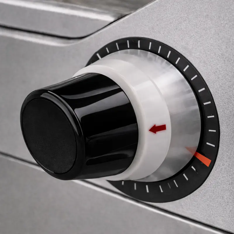 Meat slicer knob